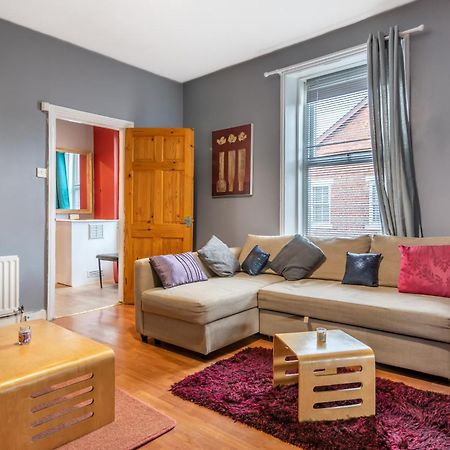 City Centre Super Spacious Apartments Free Parking And Wi Fi 뉴캐슬어폰타인 외부 사진