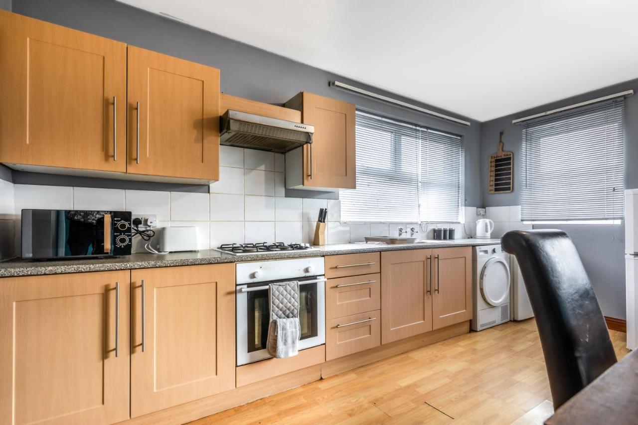 City Centre Super Spacious Apartments Free Parking And Wi Fi 뉴캐슬어폰타인 외부 사진