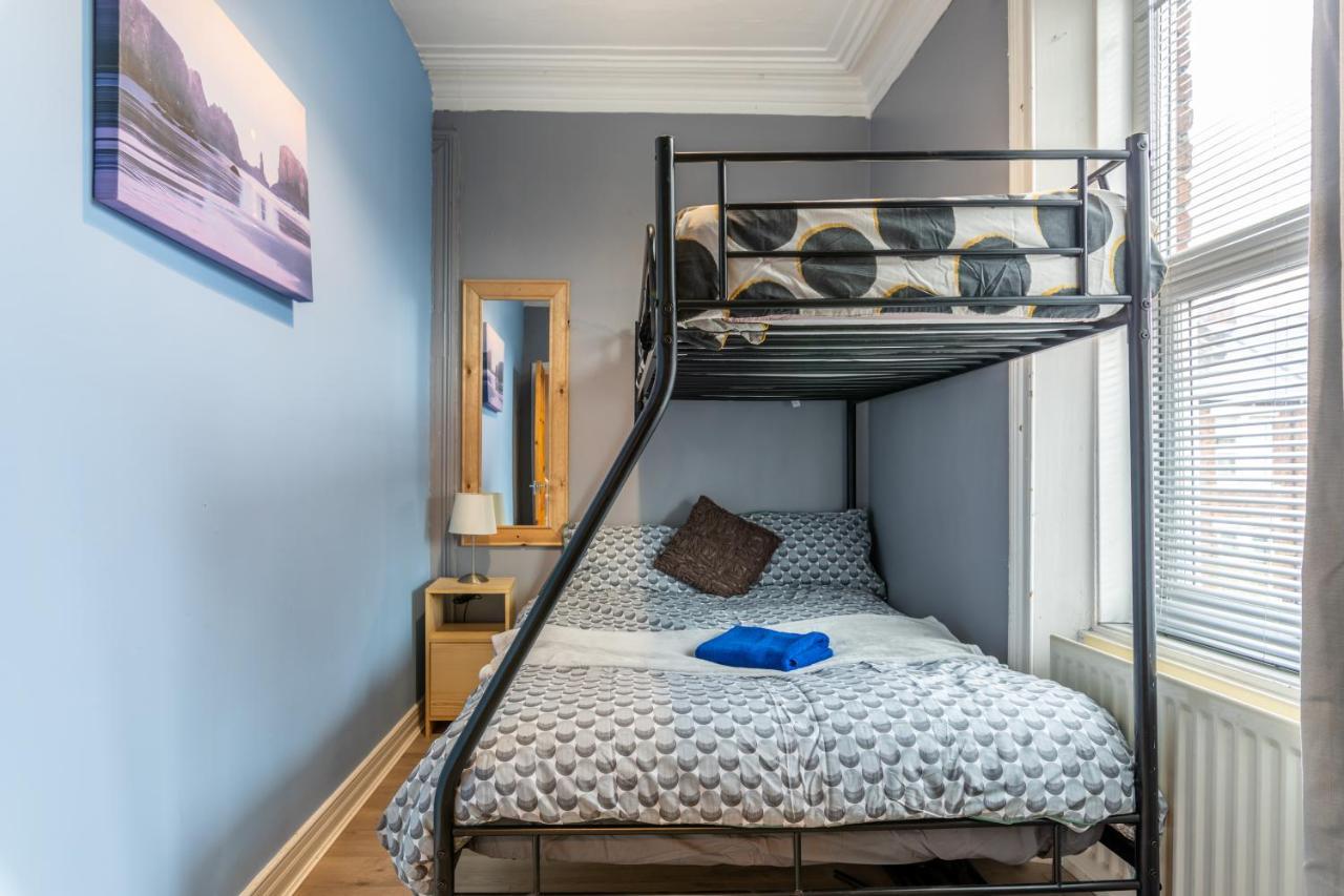 City Centre Super Spacious Apartments Free Parking And Wi Fi 뉴캐슬어폰타인 외부 사진