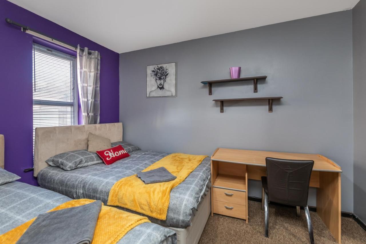 City Centre Super Spacious Apartments Free Parking And Wi Fi 뉴캐슬어폰타인 외부 사진