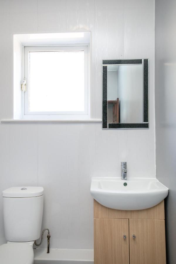 City Centre Super Spacious Apartments Free Parking And Wi Fi 뉴캐슬어폰타인 외부 사진